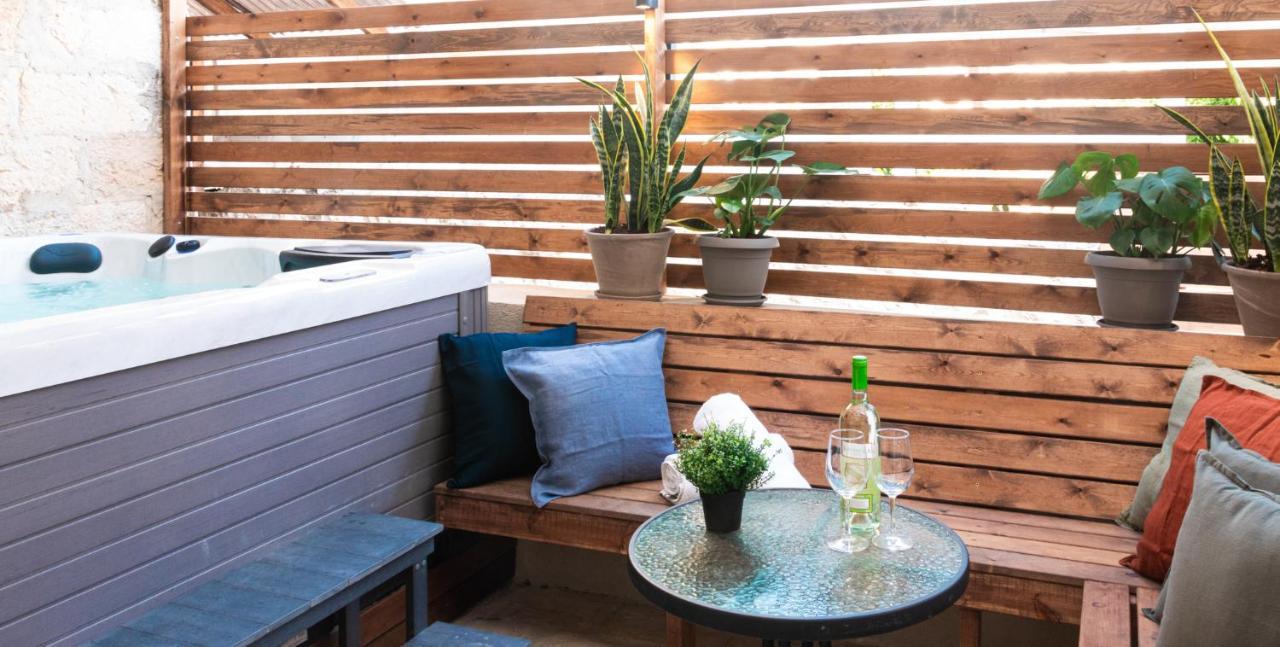 Mamilla View- Suites & Apt Hotel Jerusalem Ngoại thất bức ảnh