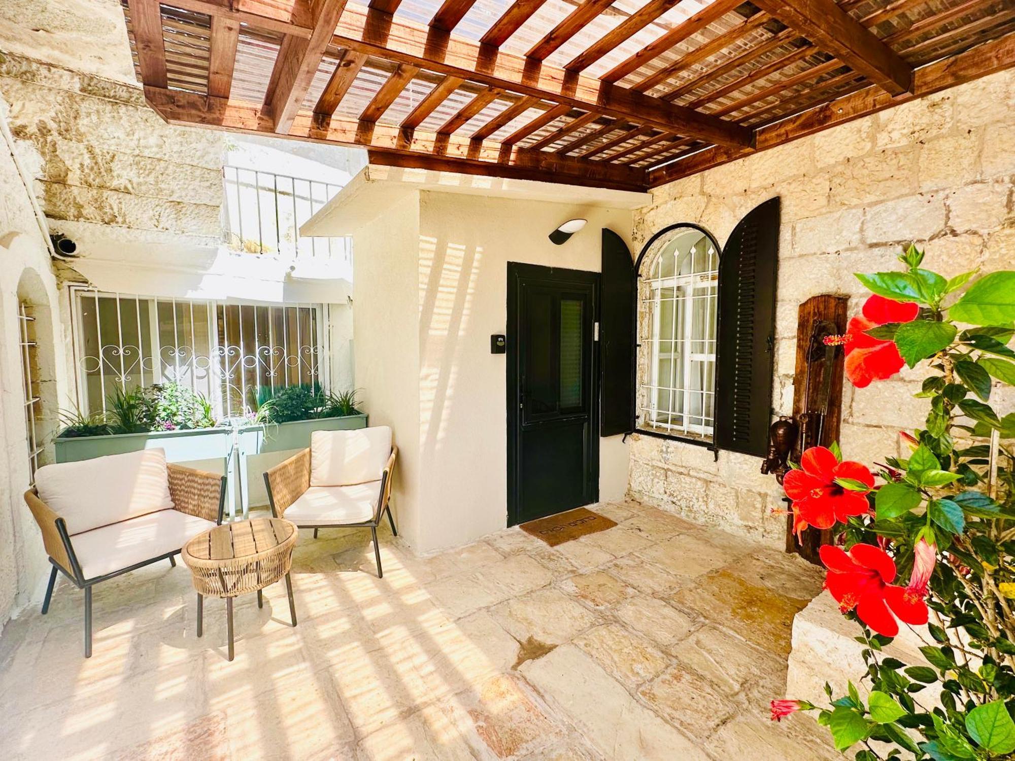Mamilla View- Suites & Apt Hotel Jerusalem Ngoại thất bức ảnh