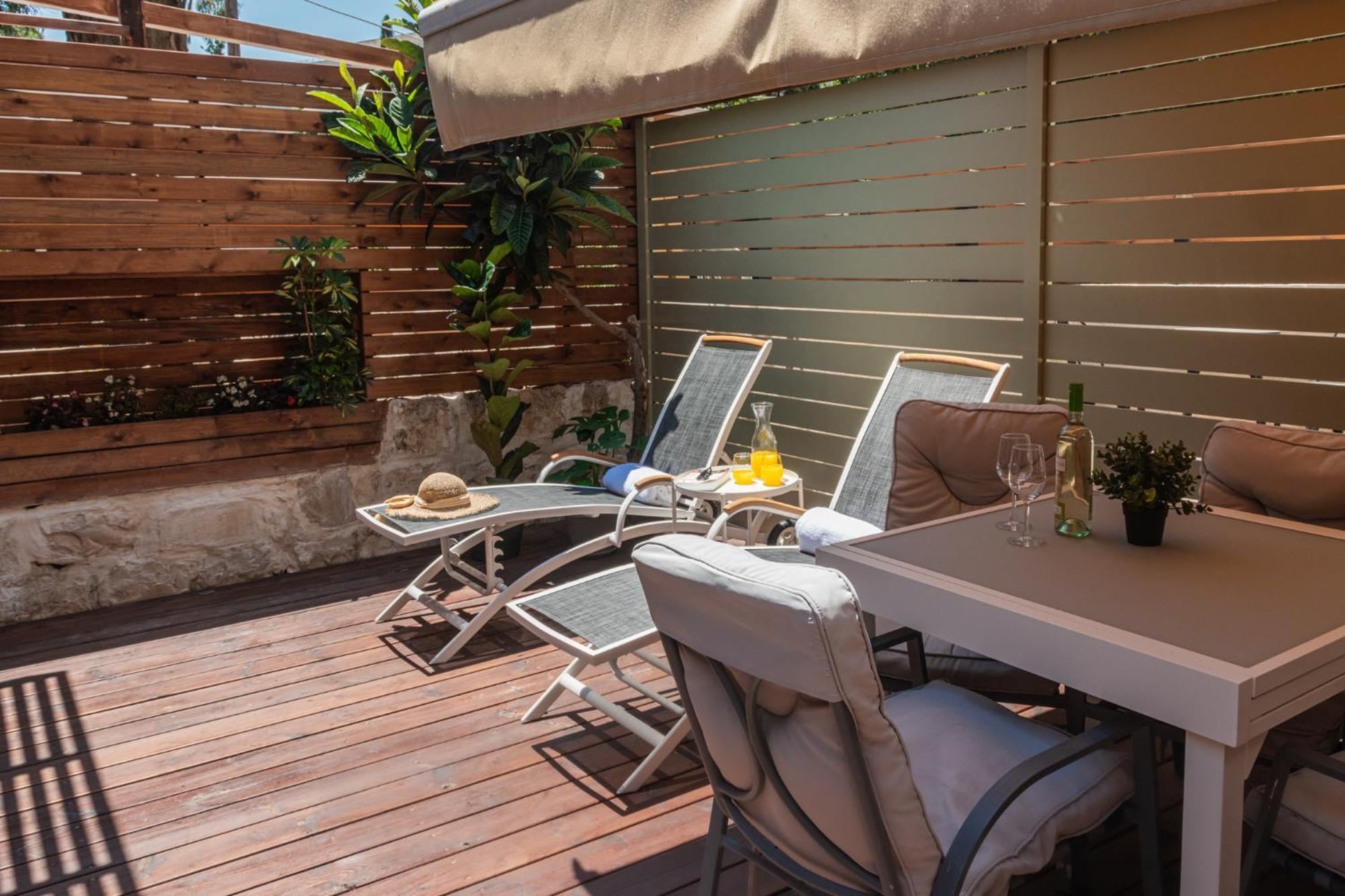Mamilla View- Suites & Apt Hotel Jerusalem Ngoại thất bức ảnh